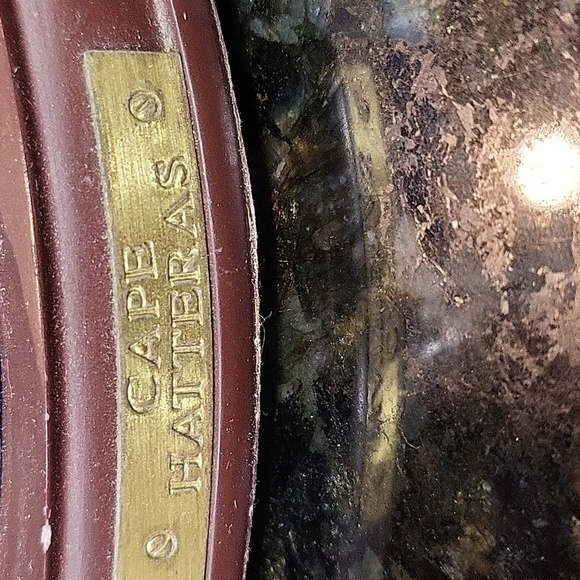 BRADFORD EXCHANGE - CAPE HATTERAS LIGHTHOUSE Lighthouse Is A Light - Picture 4 of 9